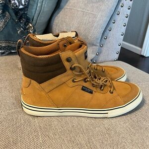 Waterproof Sperry’s size 11